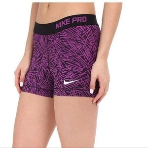 Nike Pro shorts L